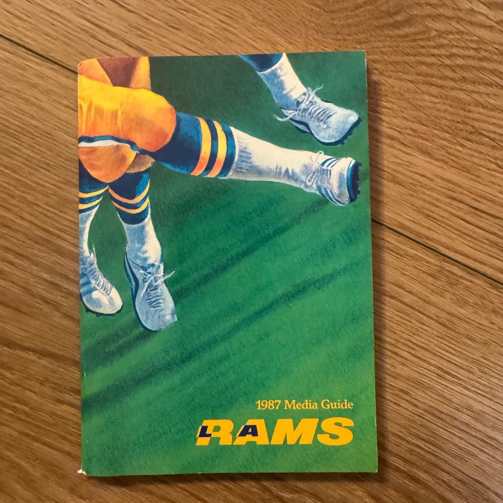 1987 Media Guide - Green and Yellow